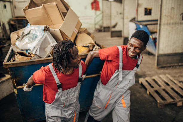 Best Commercial Cleanout Services  in Kewaskum, WI